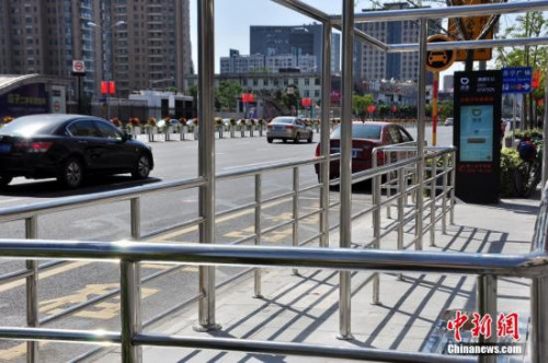 YψDڱֵ؅^(q)εO(sh)վơ<a target='_blank'  _fcksavedurl='http://www.chinanews.com/'></table><p  align=